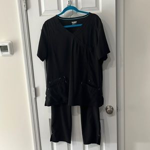 Scrubstar 2 piece scrub set